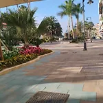 Bajo Frente Al Mar * Estepona