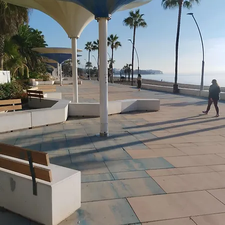 Bajo Frente Al Mar Estepona